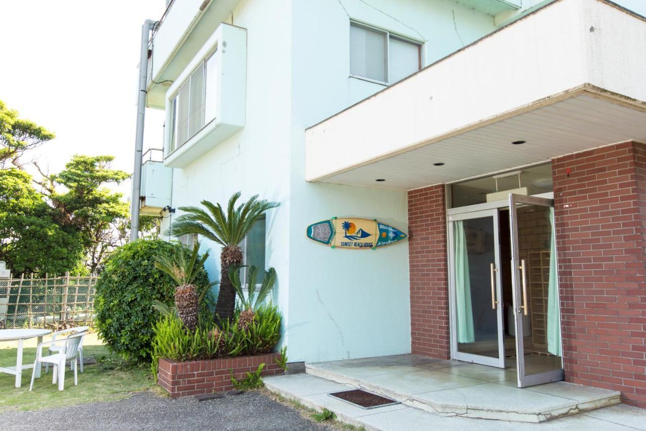 Sunset Breeze Hota Bed & Breakfast Kyonan Bagian luar foto